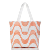 Aloha Collection Day Tripper Tote Calcada Coral Splash